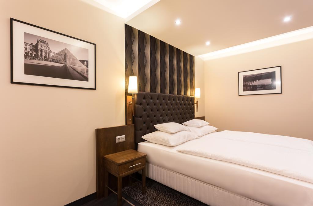 Szonyi Garden Hotel Pest Budapest Ngoại thất bức ảnh
