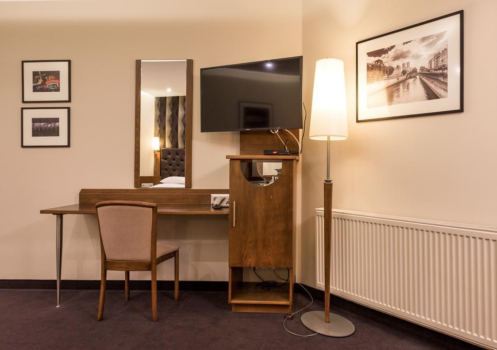 Szonyi Garden Hotel Pest Budapest Ngoại thất bức ảnh